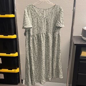 Floral Green Midi Dress